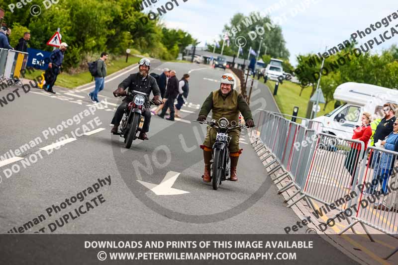 Vintage motorcycle club;eventdigitalimages;no limits trackdays;peter wileman photography;vintage motocycles;vmcc banbury run photographs